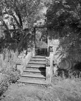 View of terrace gateway.
Digital image of C 16473
