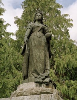 View of the Queen Victoria statue, Balmoral Estate, from south west
