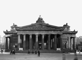 View of principal entrance front of the Royal Scottish Academy, Edinburgh, after reconstruction 1911.