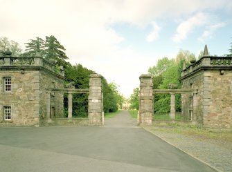 Gate piers from west.
Digital image of C 38815 CN.
