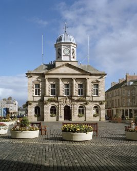 Kelso, The Square, Town Hall. View of town hall from south-west.