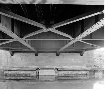 Hungryside Bridge, Forth and Clyde Canal, Lifting Bridge
Detail of underside
Digital image of D/58842