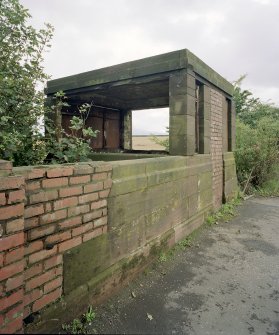 Hungryside Bridge, Forth and Clyde Canal, Lifting Bridge
Detail of control cabin, from NW
Digital image of D/58844/cn