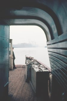 View looking WNW from under shelter on Kelvinhaugh 'Wee' ferry