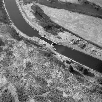 Aerial view of Cullochy Lock
Digital image of A 36810