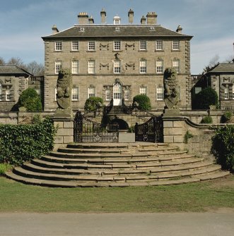 View of central block from south with gatepiers in foreground
Digital image of D 68055 CN