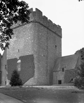 Drum Castle. General view of tower and oldest addition from North-East.
Digital image of AB 1361.