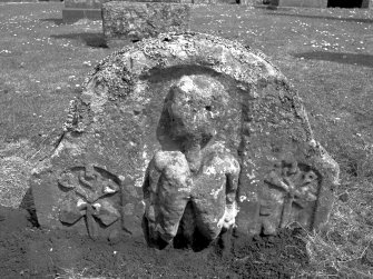 View of gravestone.
Digital image of B 4310/0