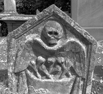 View of gravestone.
Digital image of B 4310/2