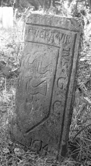 Recumbent slab.
Digital image of PB 326
