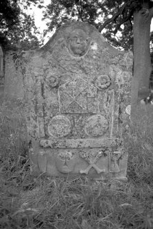 Kinkell South Churchyard.
Headstone for Patrick Laurence, 1782.
Digital image of A 14066