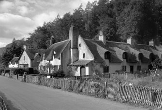 Fortingall, Kirkton Cottages.
General view from South-East.