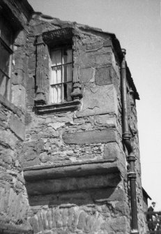 Exterior view of Powrie Castle.