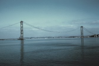 Main towers with footwalks in main and side spans. View from South Queensferry pier.
Copy of original 35mm colour transparency
Survey of Private Collection