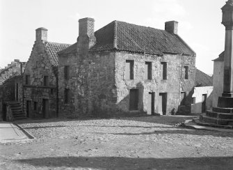 Little Causeway, the Ark & the Nunnery, Culross, Fife.