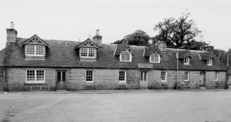 Monymusk Square, general view of 1 - 3 fom front.