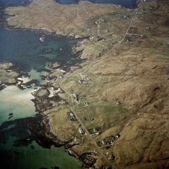 Oblique aerial view centred on the township, taken from the NE.