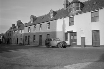 General view of 97 - 107 Castle Street