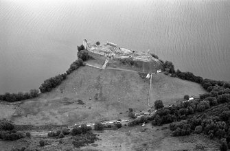 Oblique aerial view centred on Urquhart Castle, looking to the E.