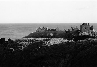 General view on the remains of Dunnottar Castle, looking to the E.