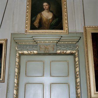 Interior.
Detail of door surround in the W Drawing room.