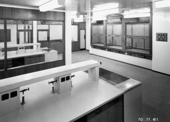 Interior.
General view of laboratory in unidentified pure and applied sciences building.