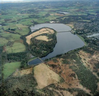 Scanned oblique aerial view of Mugdock (NS57NE.63) and Craigmaddie (NS57NE.61) Reservoirs