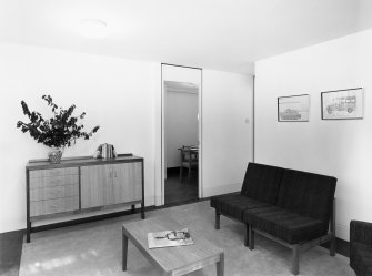 Married Quarters, tower block (Block F)
Interior.
Lounge.