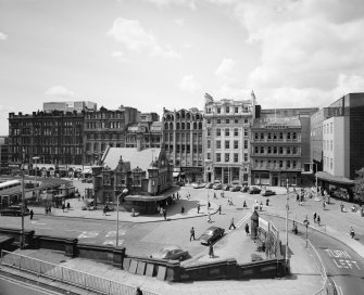 Glasgow, St Enoch Square, South side.
General view.