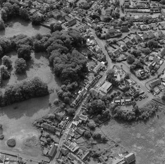 Holme Hill, Dunblane, oblique aerial view, taken from the NE, centred on the shadow marks of a possible earthwork.