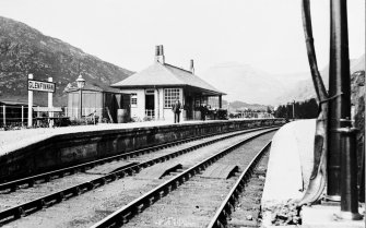 Glenfinnan Station
General view of platform