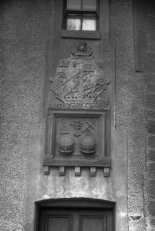 Newhaven, Auchinleck Court, General.
View of sculptured stone, dated 1588, previously in wall of 84 Main Street.