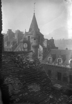 Canongate Tolbooth from Huntly House.