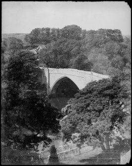 View of Brig of Balgownie.