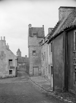 View of the Cross from Tanhouse Brae with The Study and 'The Oldest House in Culross'