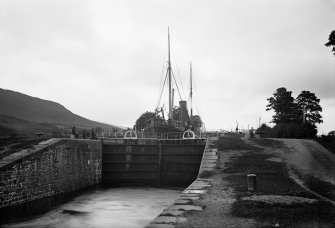 Corpach Lock and boat