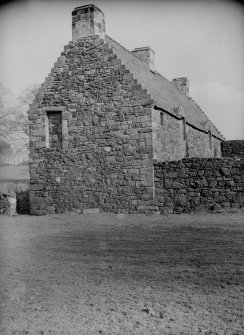 Glasgow, Auchinlea Road, Provan Hall.
General view from West of gable of North building.