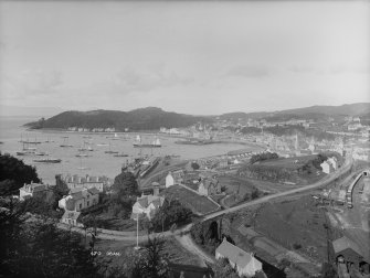 Oban, General.
General view from a high vantage point, looking down over the bay.
Insc: '470 Oban'.
