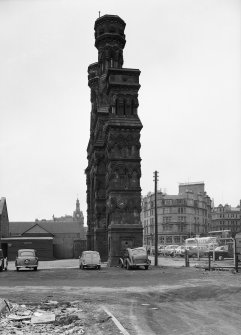 General view of Victoria Royal Arch, Dock Street, Dundee.