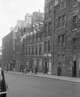 General view of 194, 196 (Old Playhouse Close), 198, 200 (Playhouse Close), 202 and 206 (Weir's Close) Canongate, looking South East