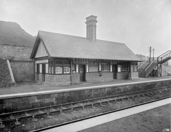 View of Fort Matilda Station, Greenock.