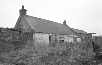 Aberdeen, 9 Burnbanks.
General view.