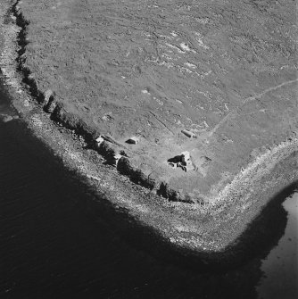 Oblique aerial view of Orkney, Hoy, taken from the NE, Scad Head coast battery, gun emplacement, engine houses and searchlight positions.