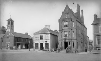 View of the Star Hotel, High Street, Moffat. 
Titled: 'Star Hotel, Moffat'

