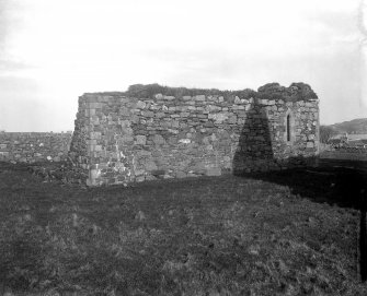 Iona, St Ronan's Chapel.
General view from South-West.