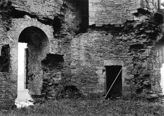 Dumfries And Galloway, Threave Castle. Scan from a glass plate. Interior, general view.