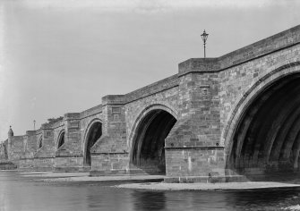 Aberdeen, Bridge of Dee.
General view from South-East.