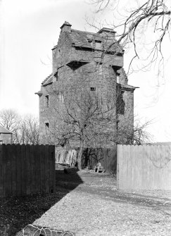 Dundee, Claypotts Road, Claypotts Castle.
General view from South-West.


















