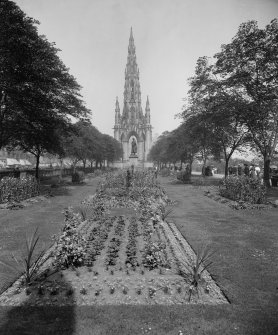 View from west showing Scott Monument and garden