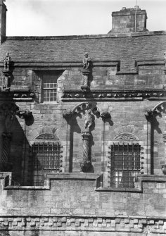 Stirling Castle, palace, South facade
Detail of sculpture in bay 4